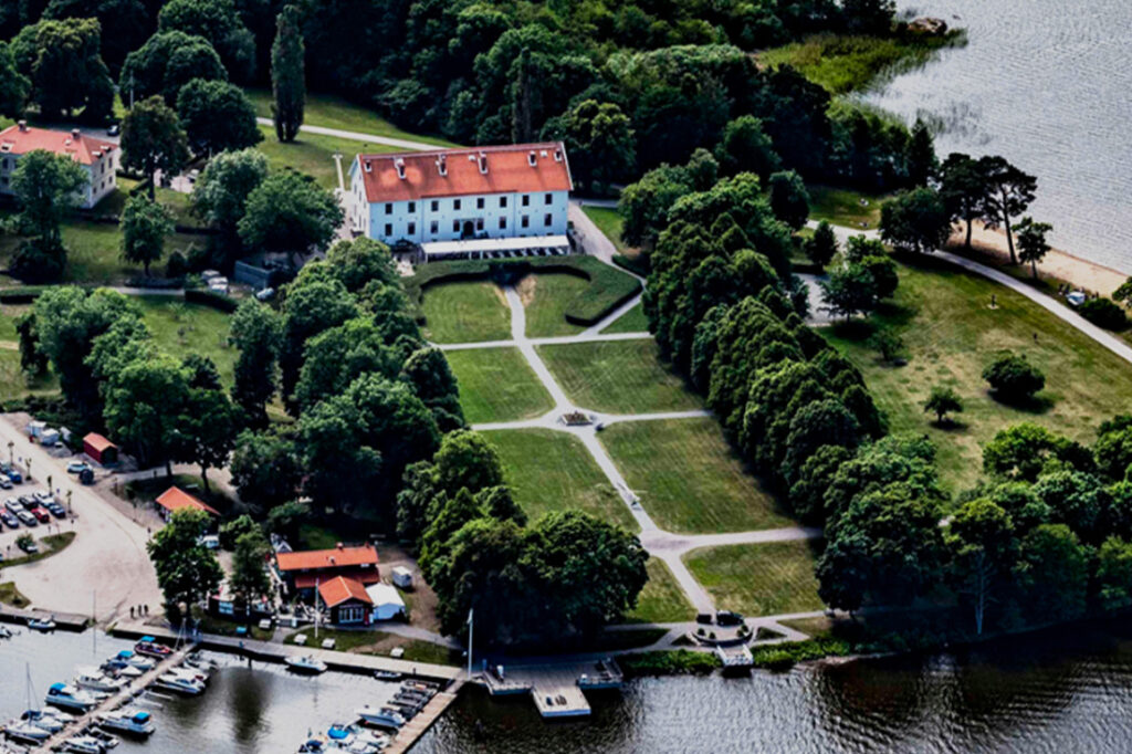 Miljön kring Sundbyholms slott är utmärkt för konferens i Eskilstuna.